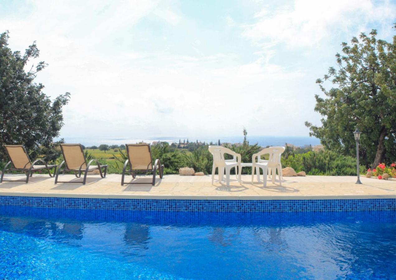 Adonis Villa Coral Bay Exteriör bild