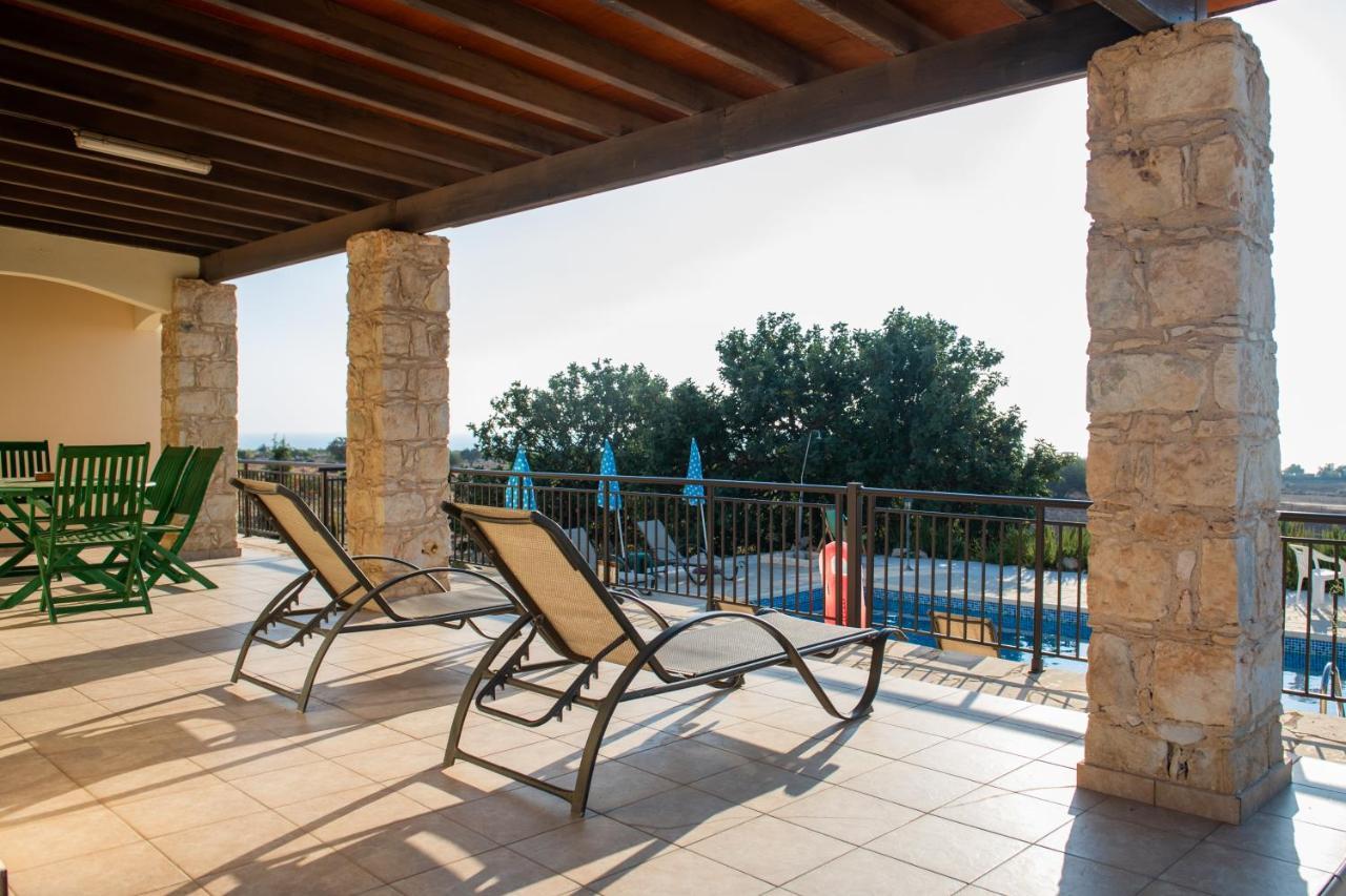 Adonis Villa Coral Bay Exteriör bild
