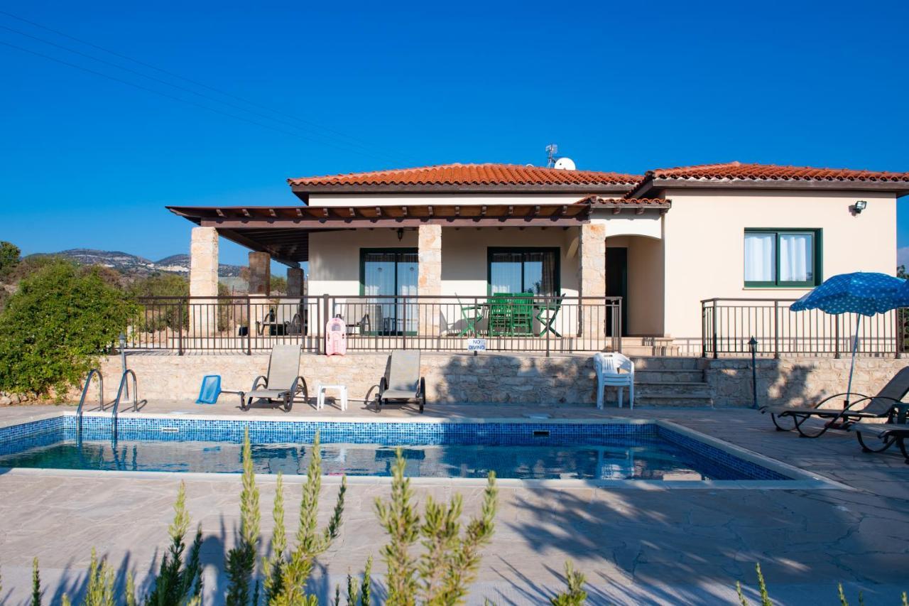 Adonis Villa Coral Bay Exteriör bild